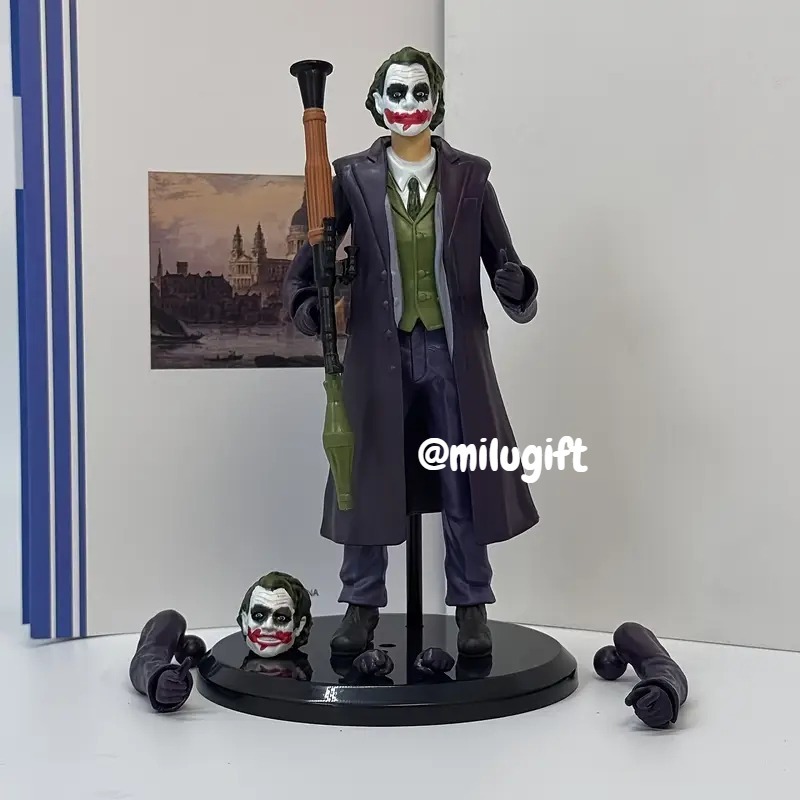 Figura Guasón con Accesorios